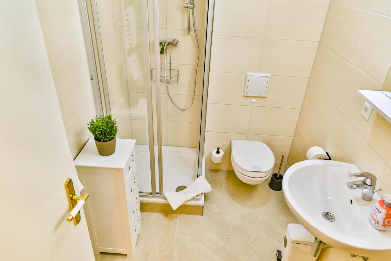Apartment Ostseerose Ein Strandkorb Ist Im Sommer Inclusive Цемпин Екстериор снимка